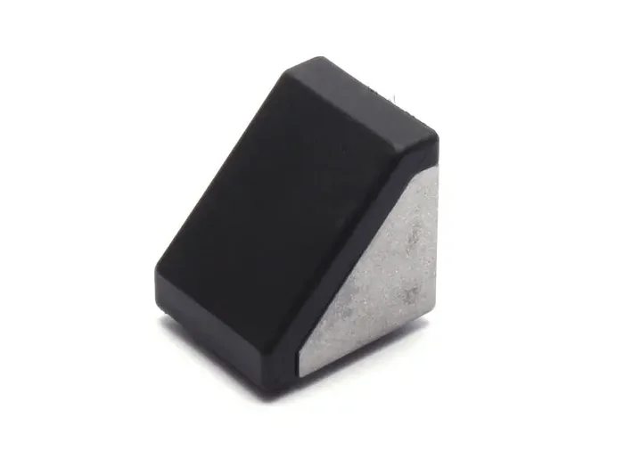 Winkel Aluminium Druckguss 40×40 B-Typ Nut 10 inkl. Abdeckkappe VPE = 50 Stück